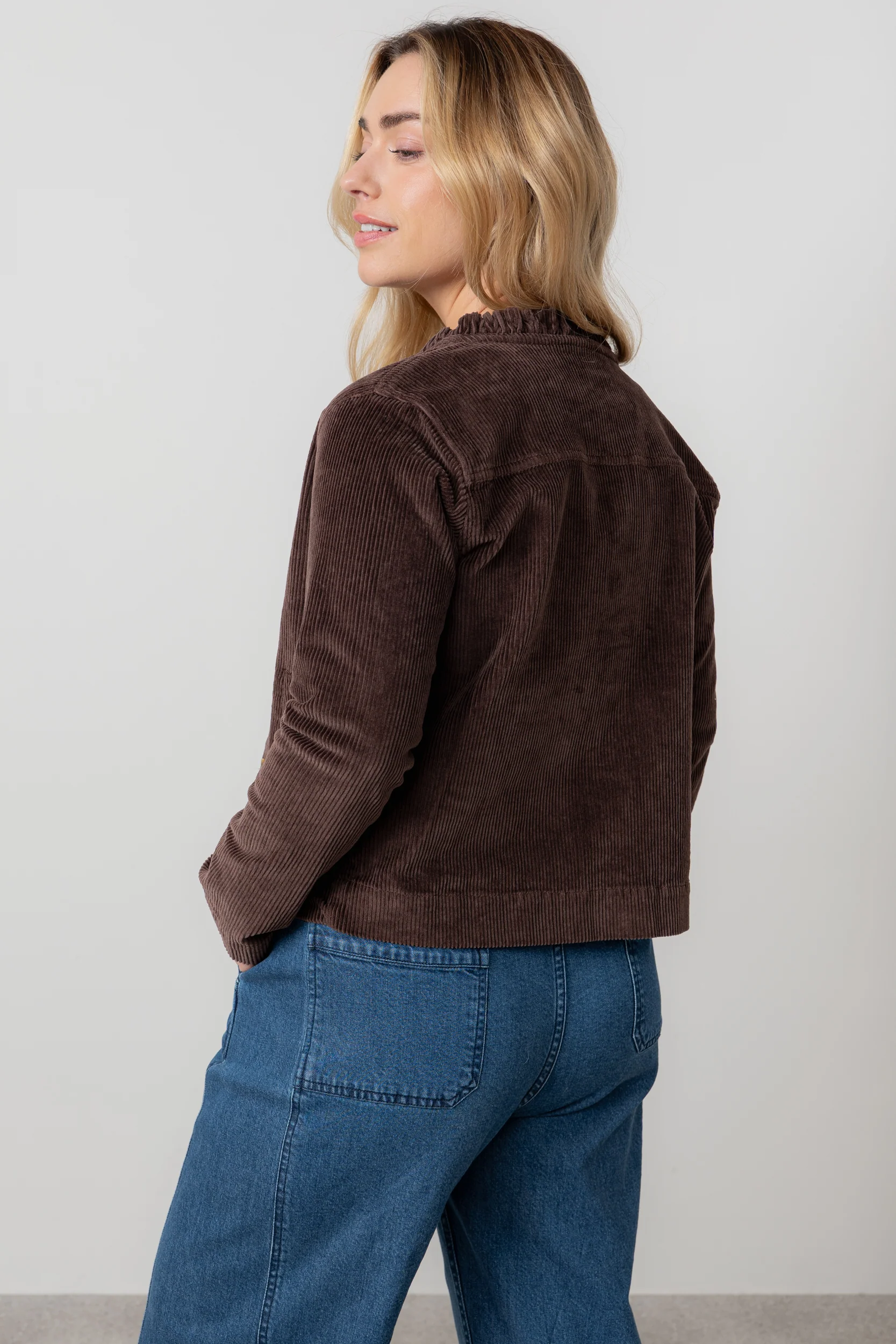 Rene Stretch Jumbo Cord Jacket Chocolate - Image 4