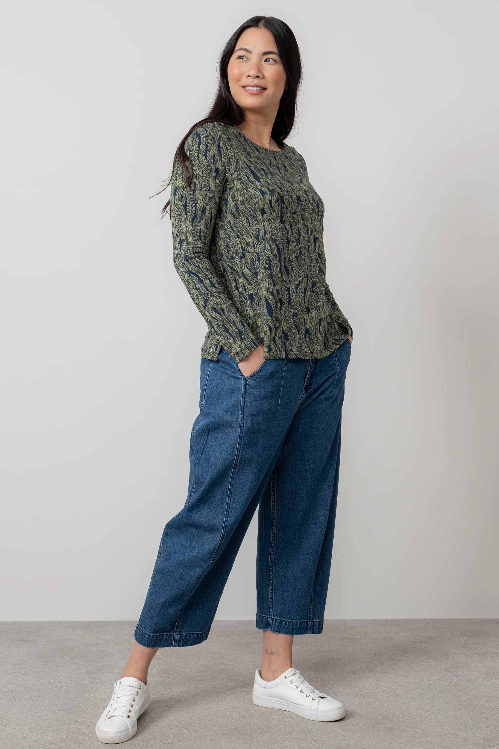 Riverside Printed Casual Jersey Top Navy - Image 6