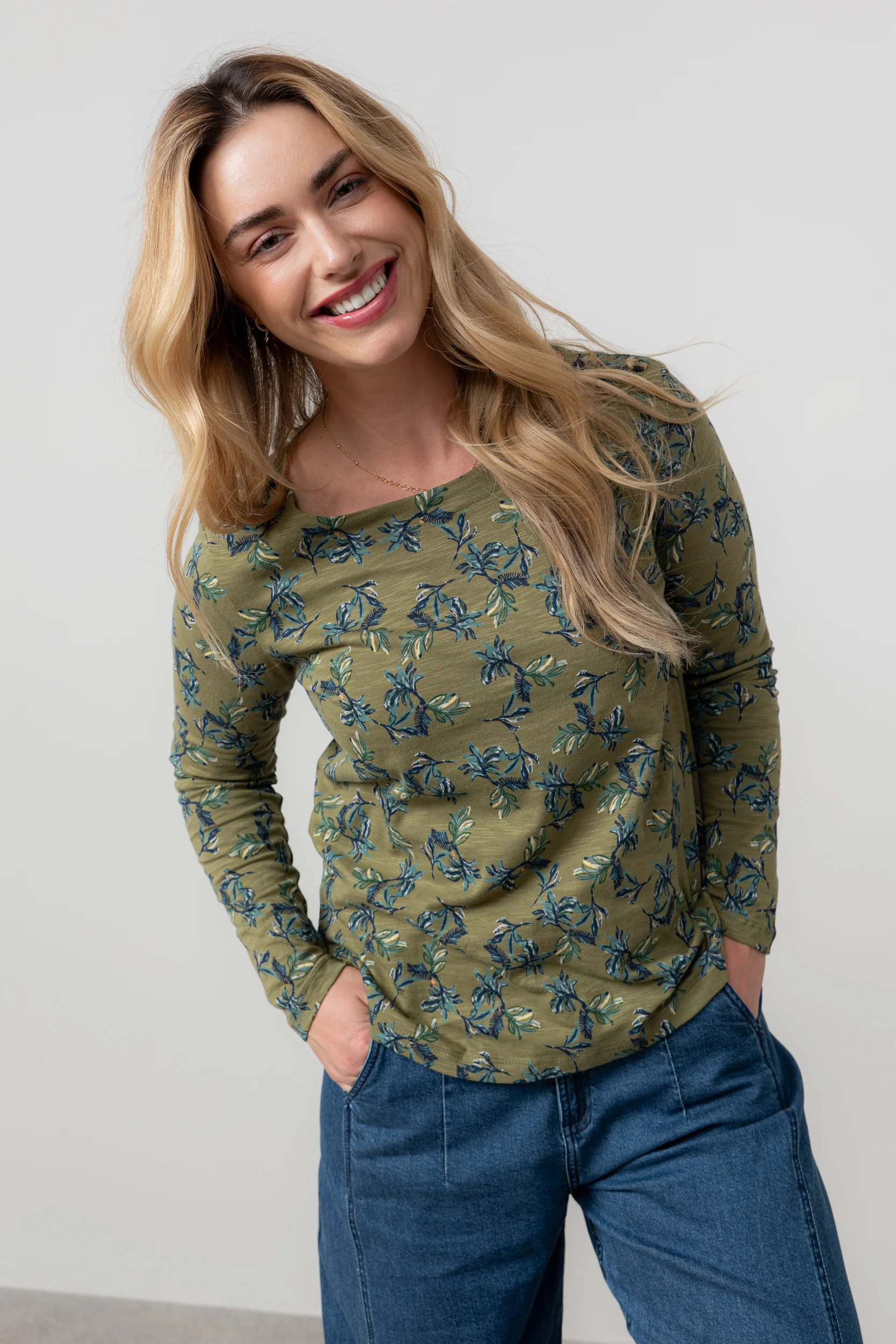 Riverside Printed Organic Cotton Jersey Top Green - Image 2