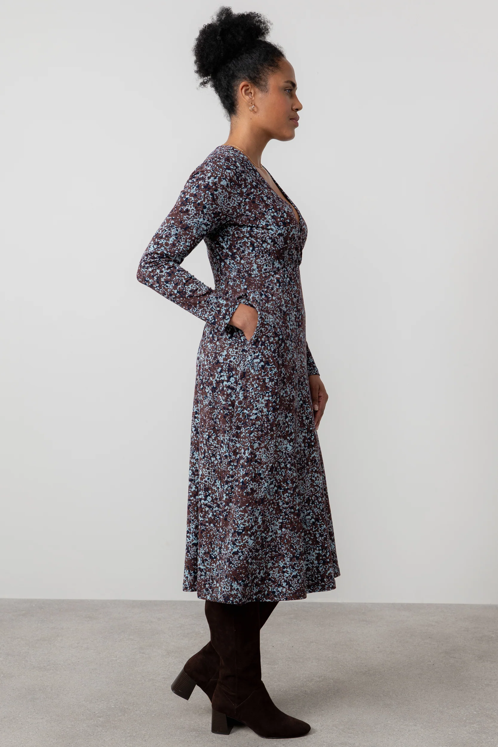 Rose Floral Print Wrap Dress Chocolate - Image 3