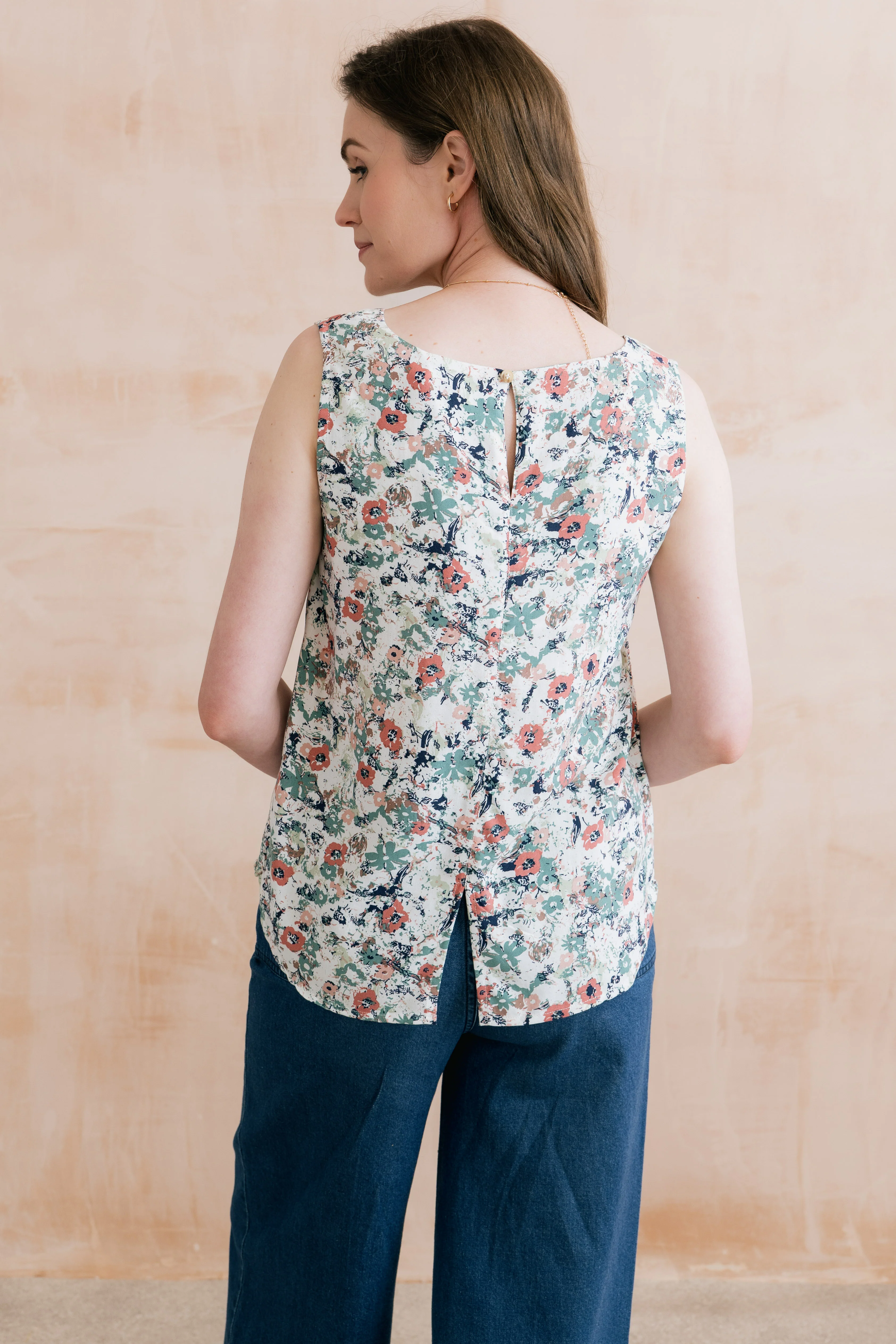 Sea Breeze Print Vest Ecru - Image 4