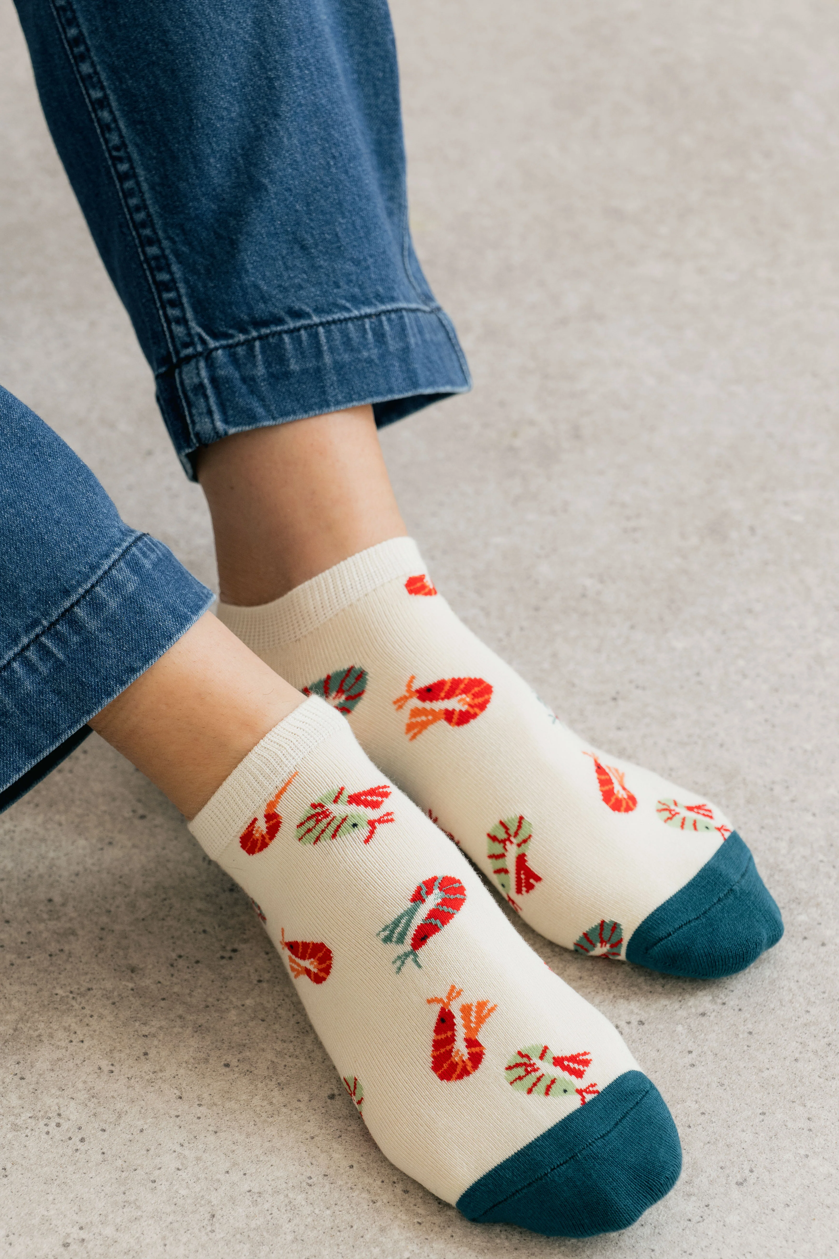 Shrimp Bamboo Trainer Socks - Image 3