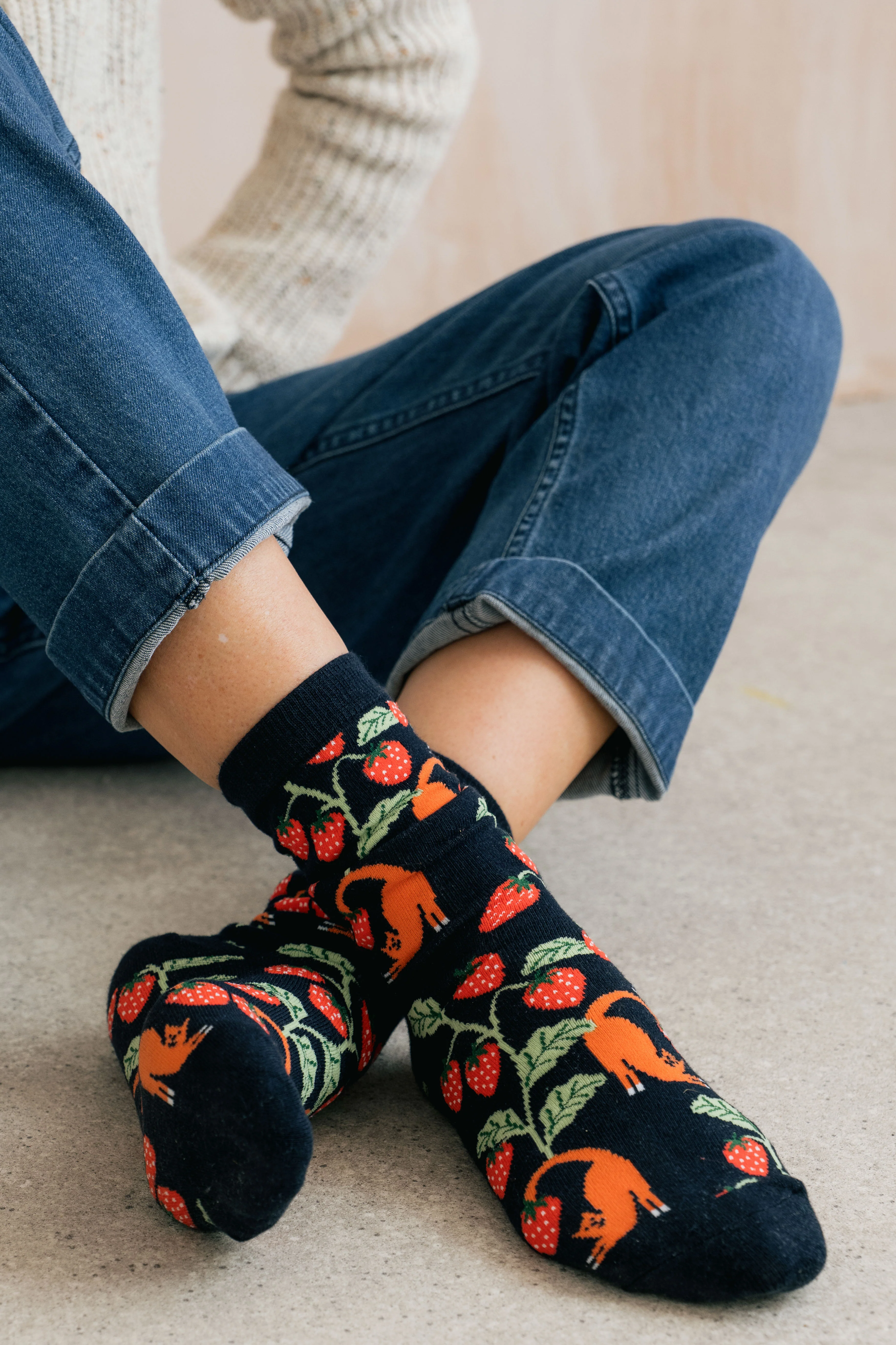 Strawberry Fields Bamboo Ankle Socks - Image 4