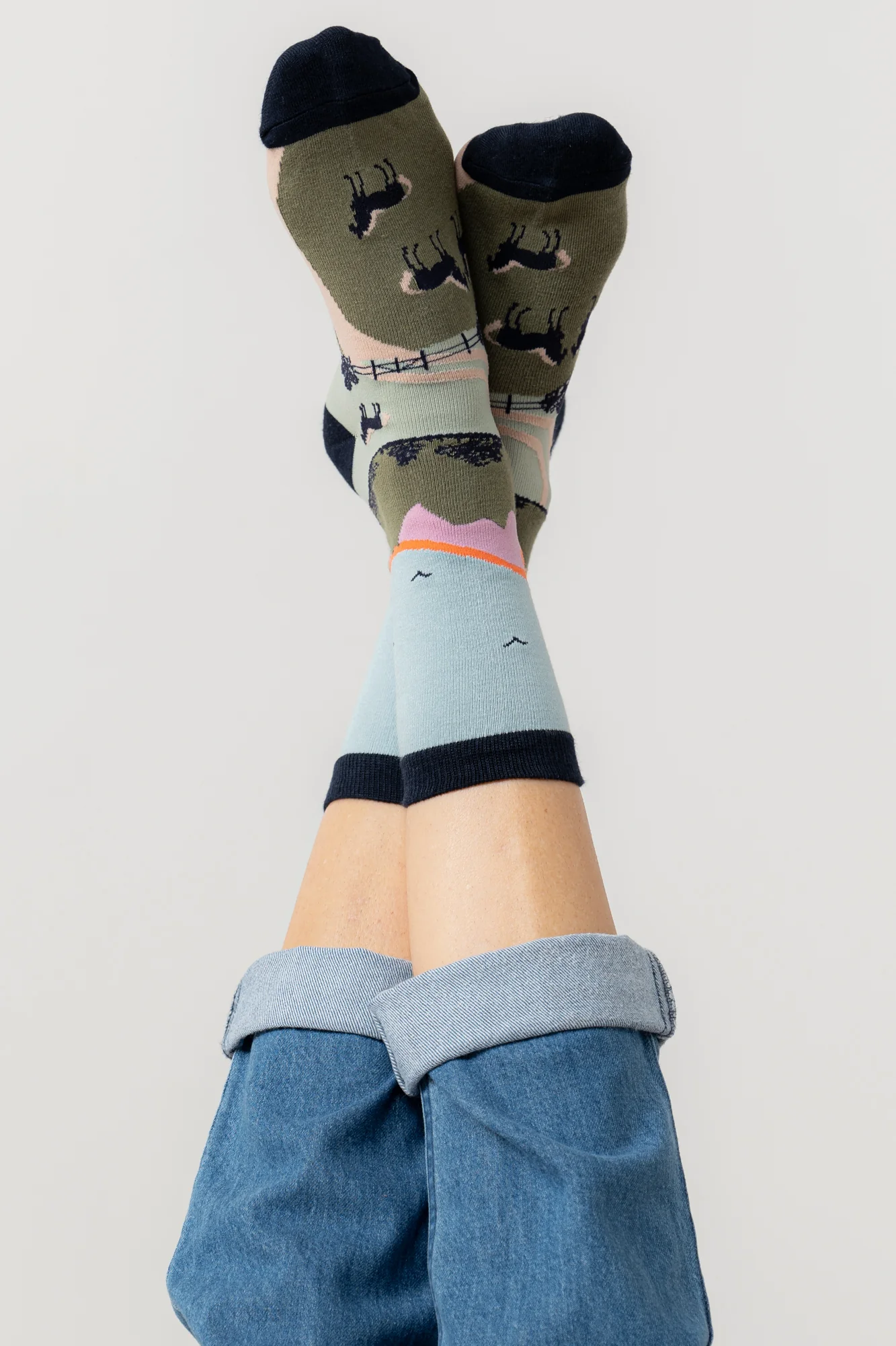 Sunset Bamboo Ankle Socks - Image 5