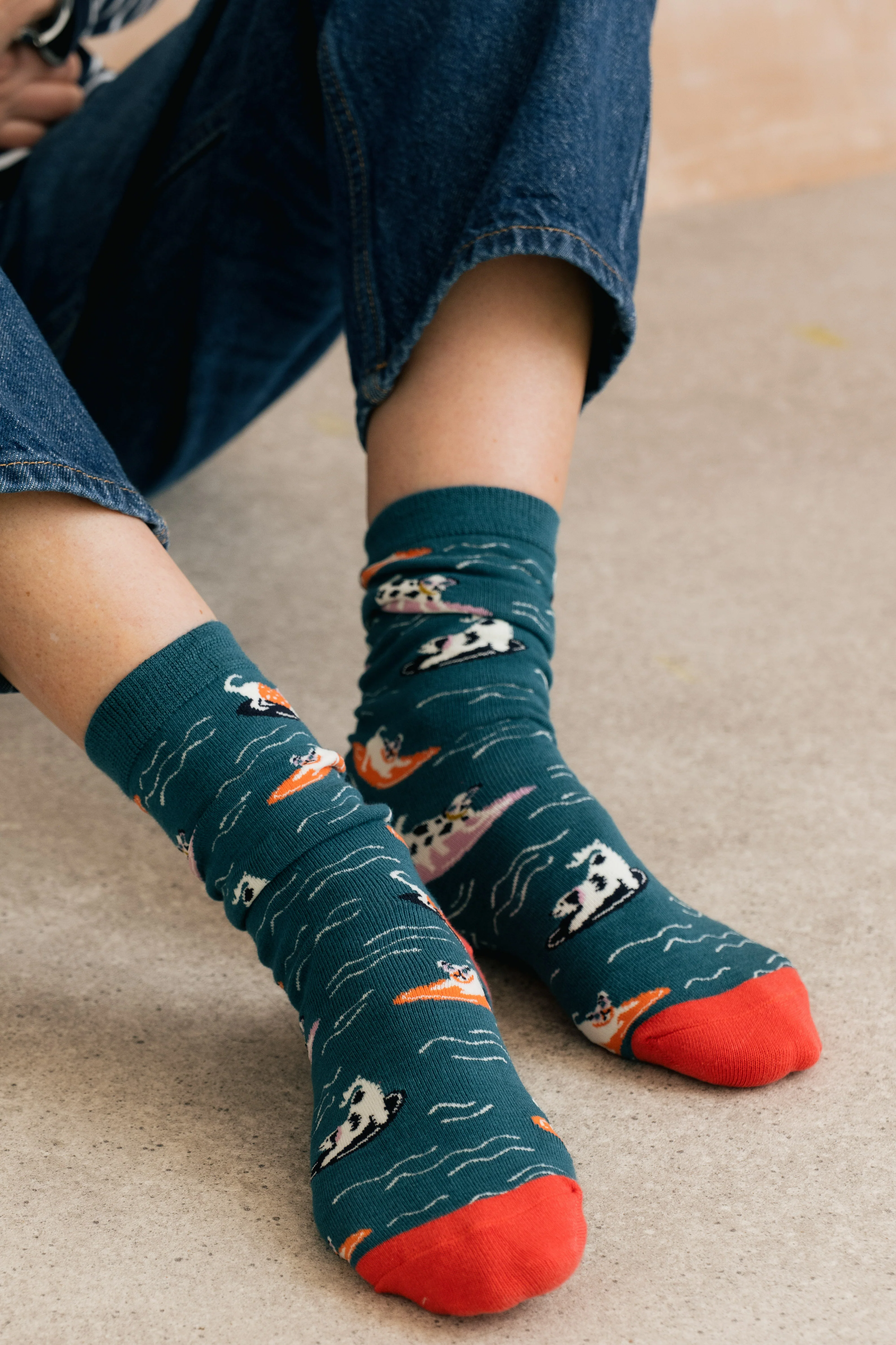Surfer Dog Bamboo Ankle Socks - Image 4