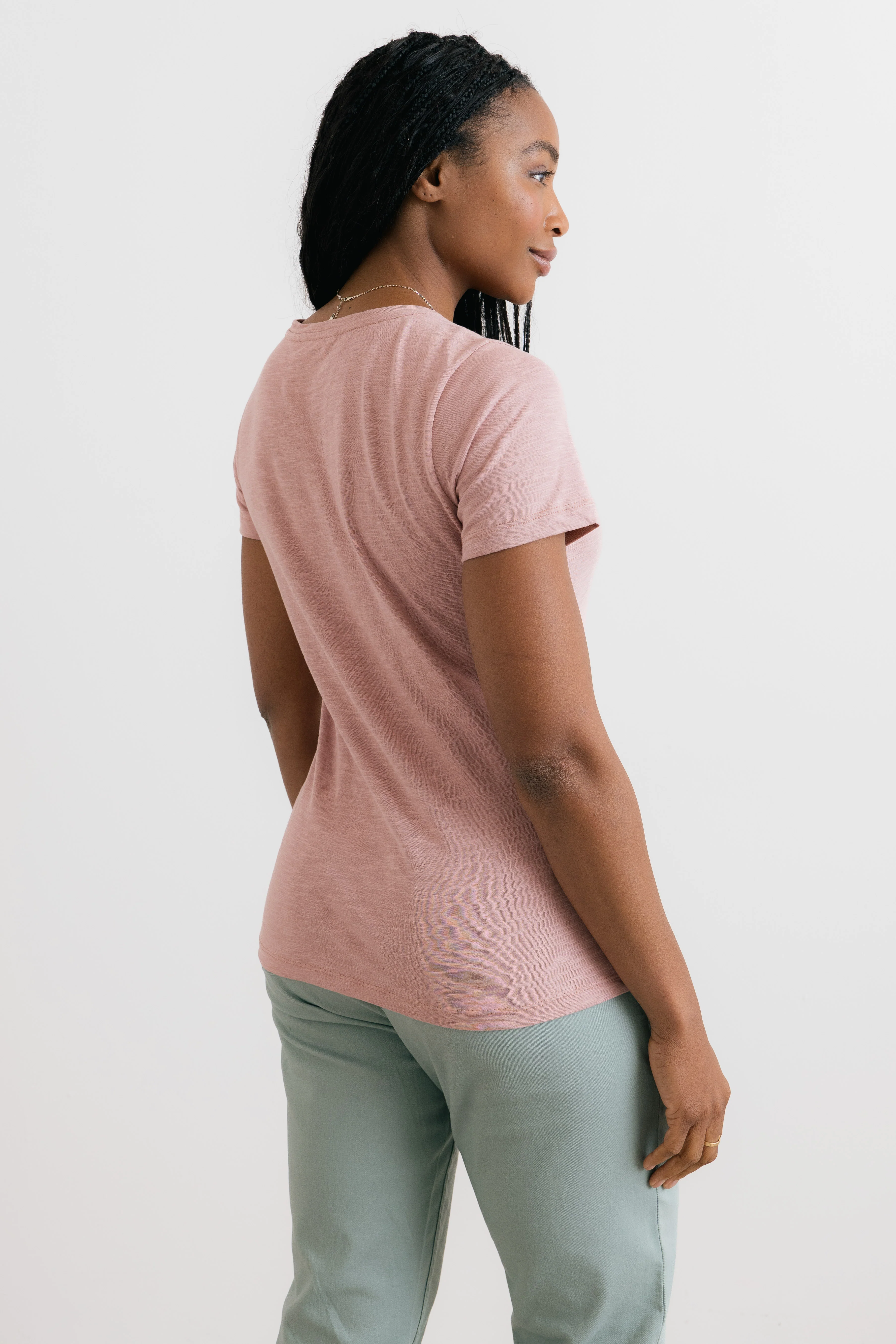 Victoria Organic Cotton V-Neck T-Shirt Soft Pink - Image 4