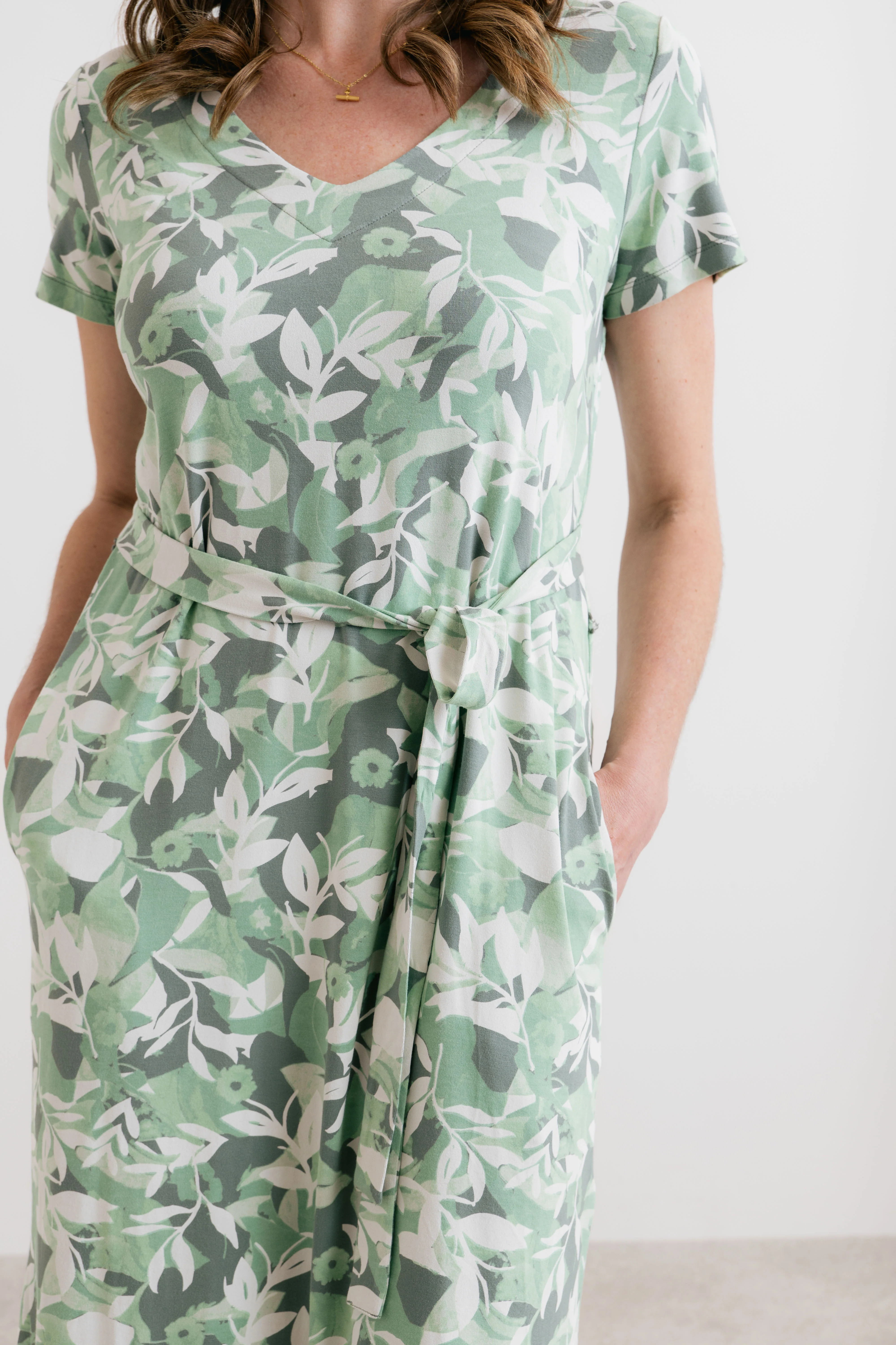 Weekend Jersey Printed T-Shirt Midi Dress Green - Image 3