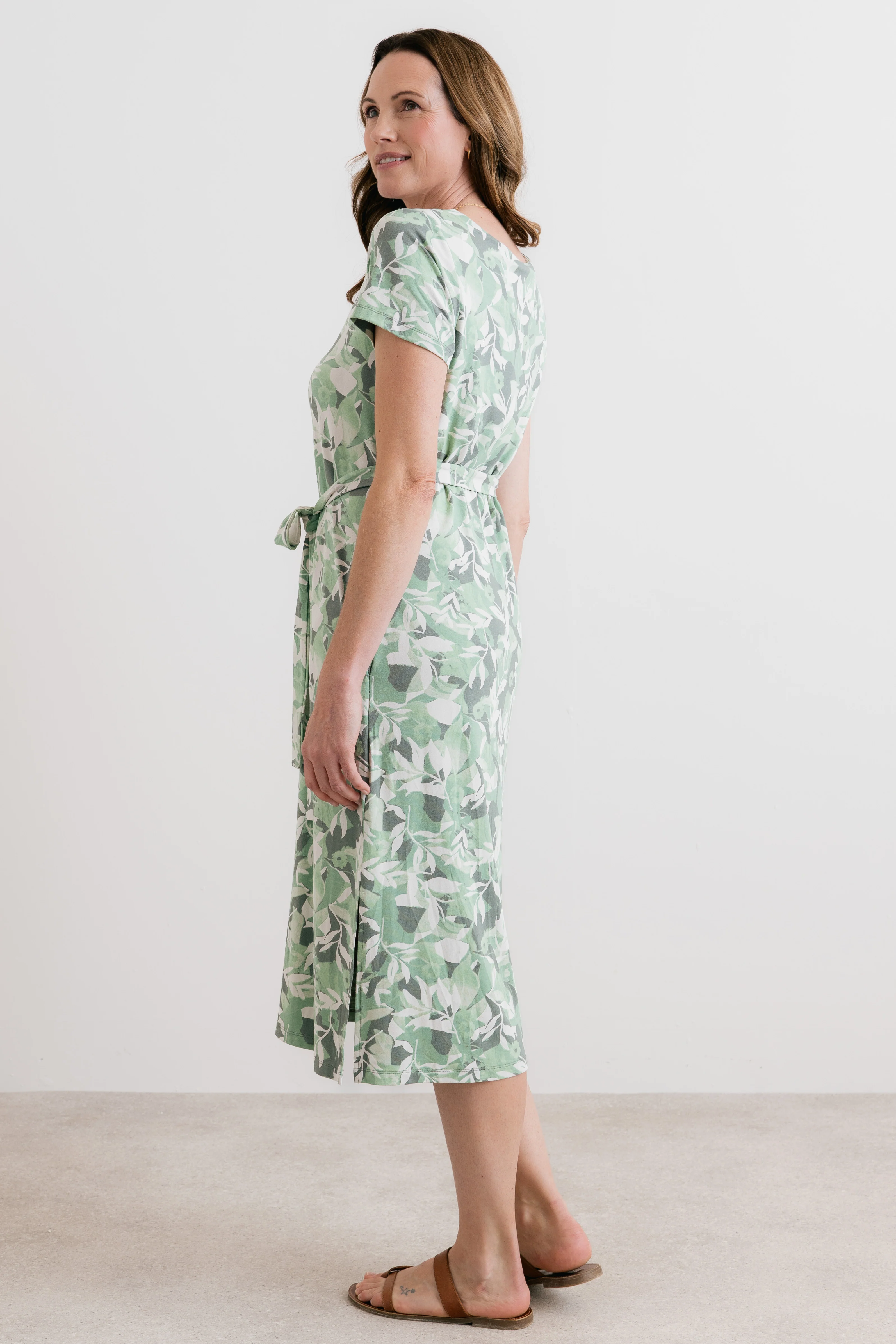 Weekend Jersey Printed T-Shirt Midi Dress Green - Image 4