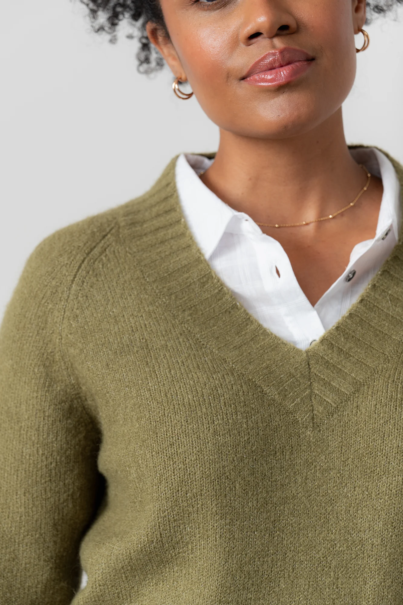 Woodchester V-Neck Boxy Knit Jumper Moss - Image 6