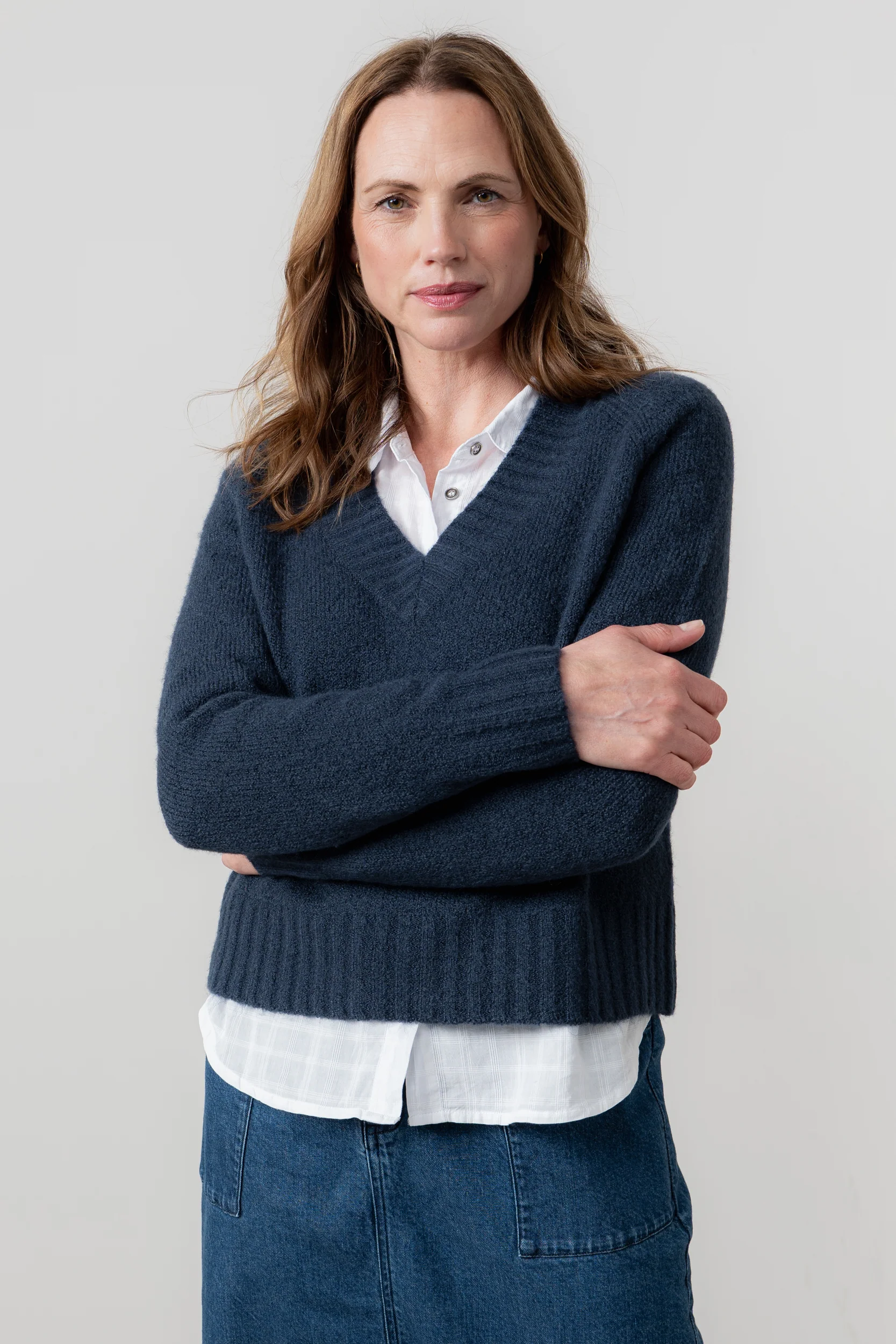 Woodchester V-Neck Boxy Knit Jumper Navy - Image 3