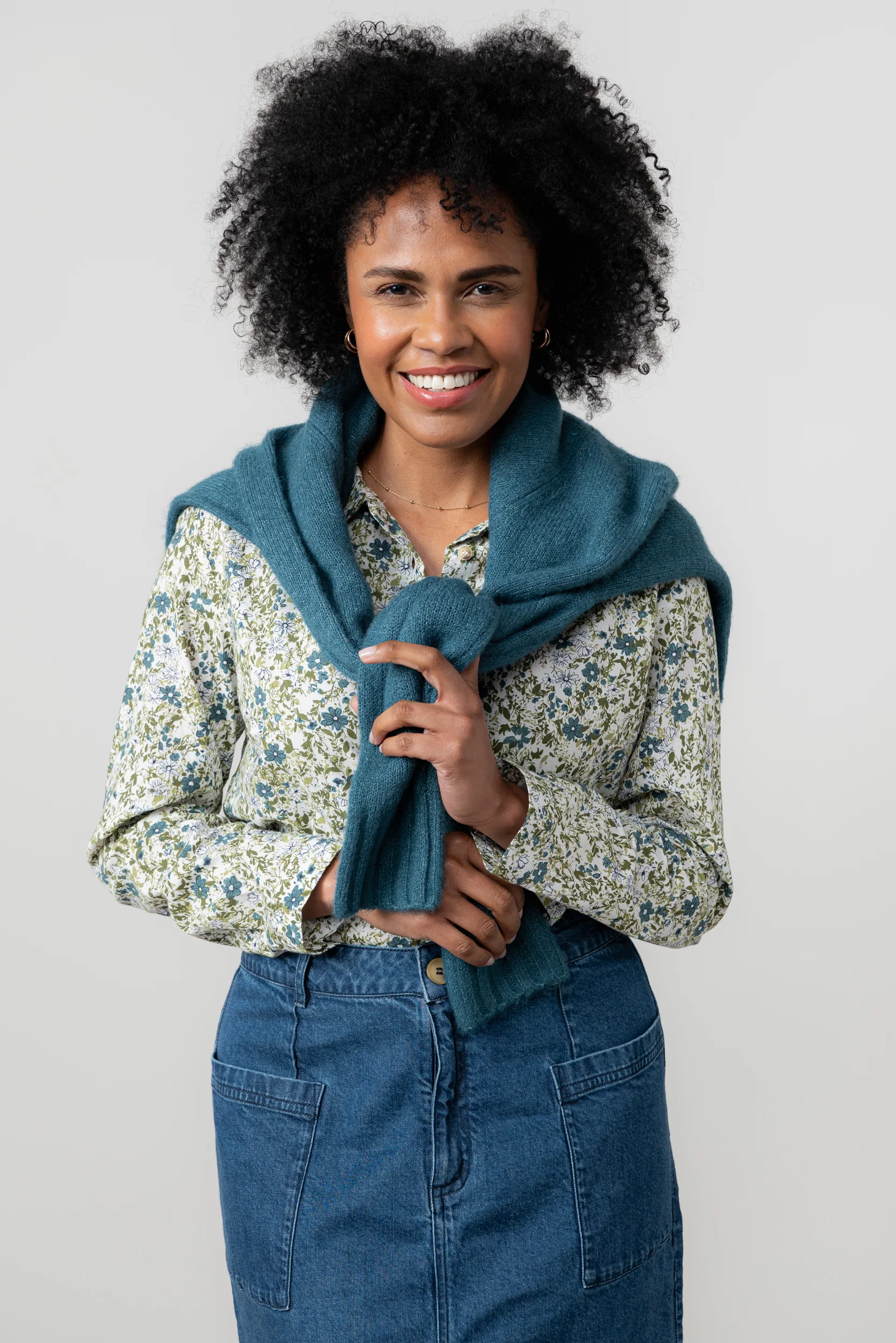 Woodchester V-Neck Boxy Knit Jumper Petrol - Image 5