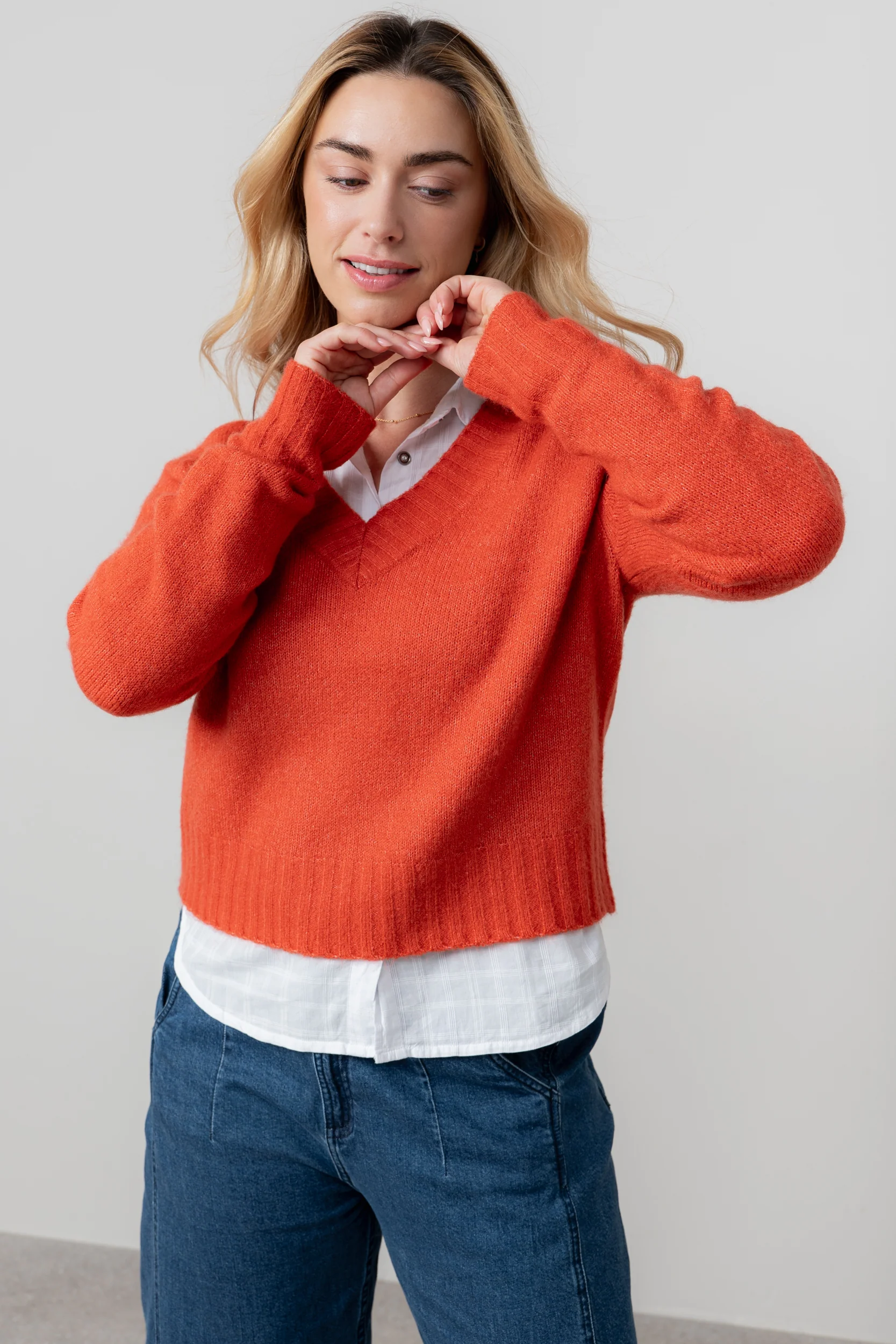 Woodchester V-Neck Boxy Knit Jumper Red - Image 6